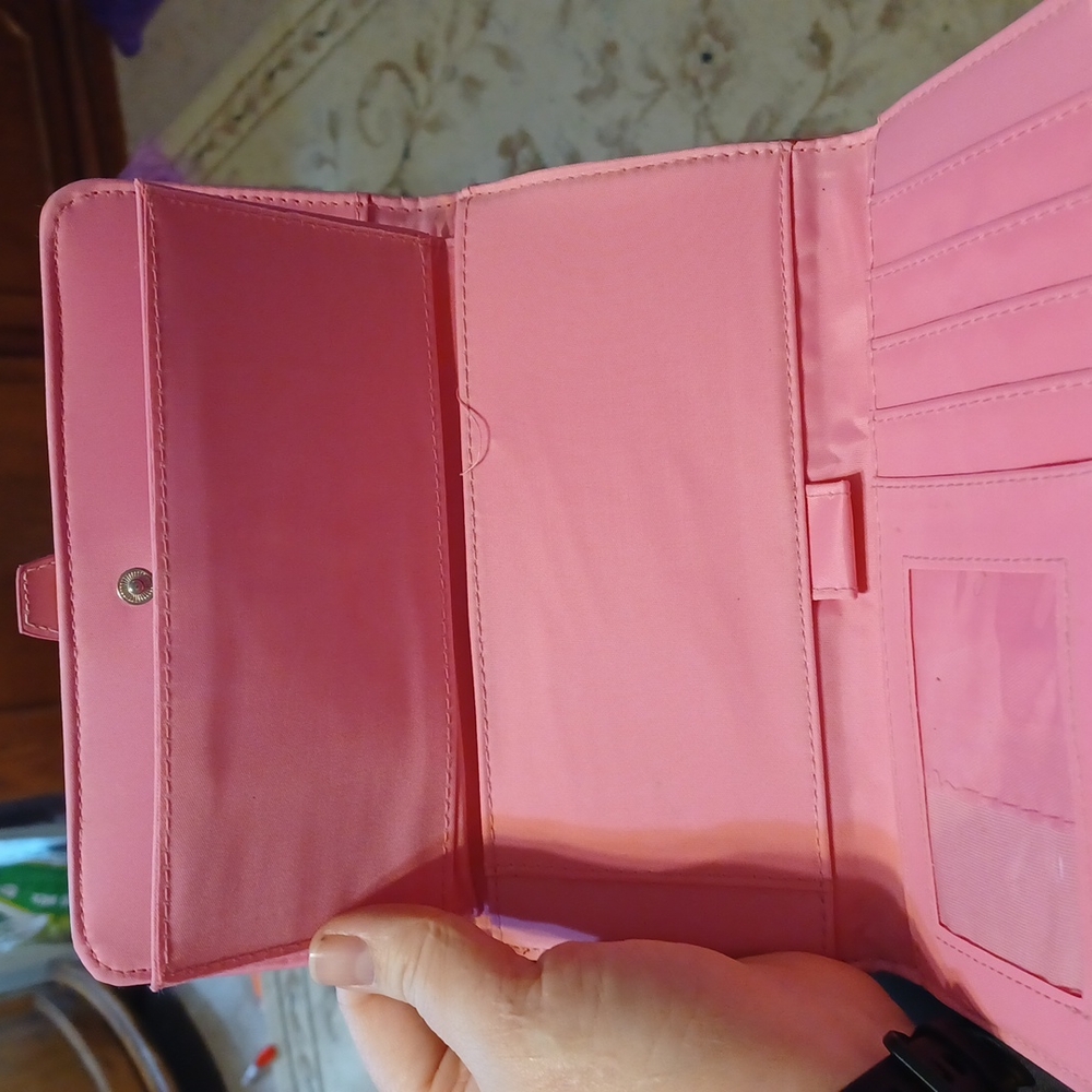Pink wallet - Picture 3 of 4